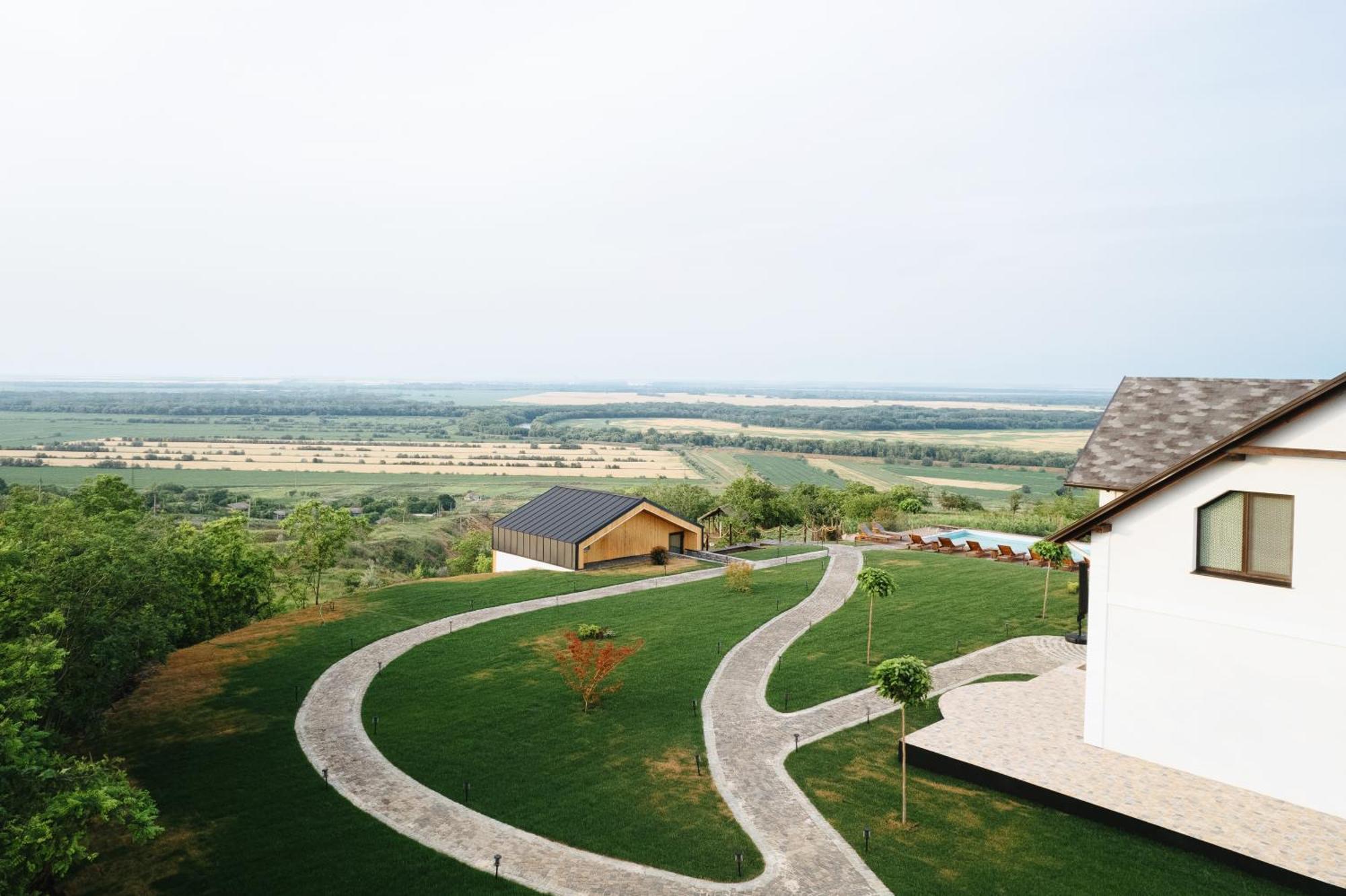Zen Resort & Spa Purcari Exterior photo
